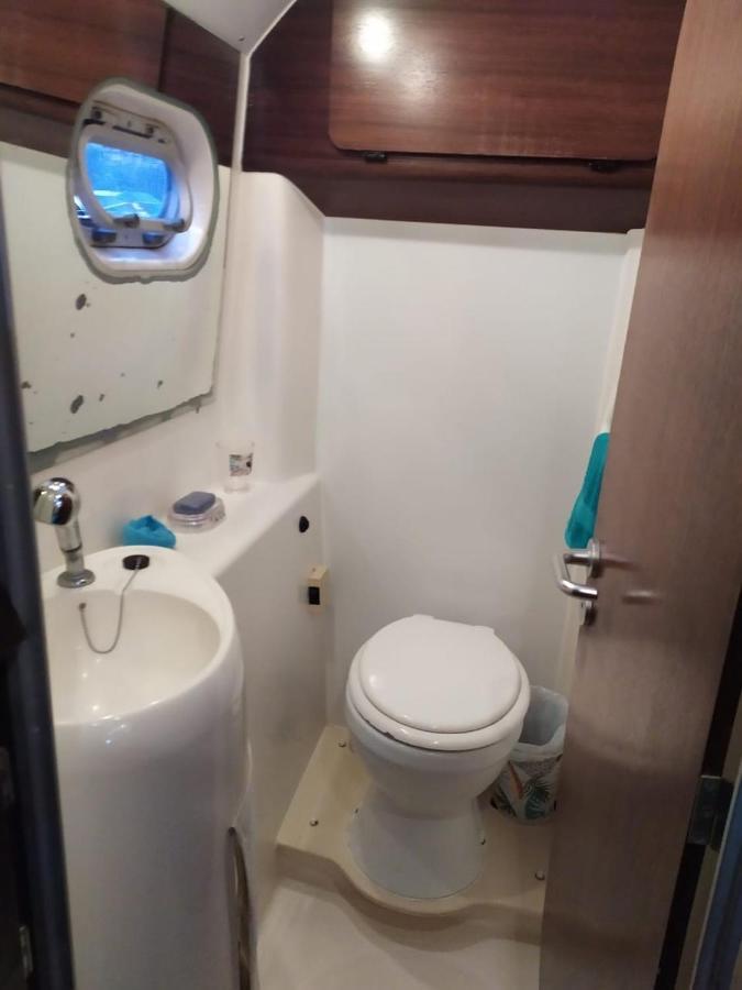 Imagine972 Martinique Bateau Hotel A Quai Le Marin 3 Cabines 3 Salles De Bains 6 Pers Maxi Eksteriør billede