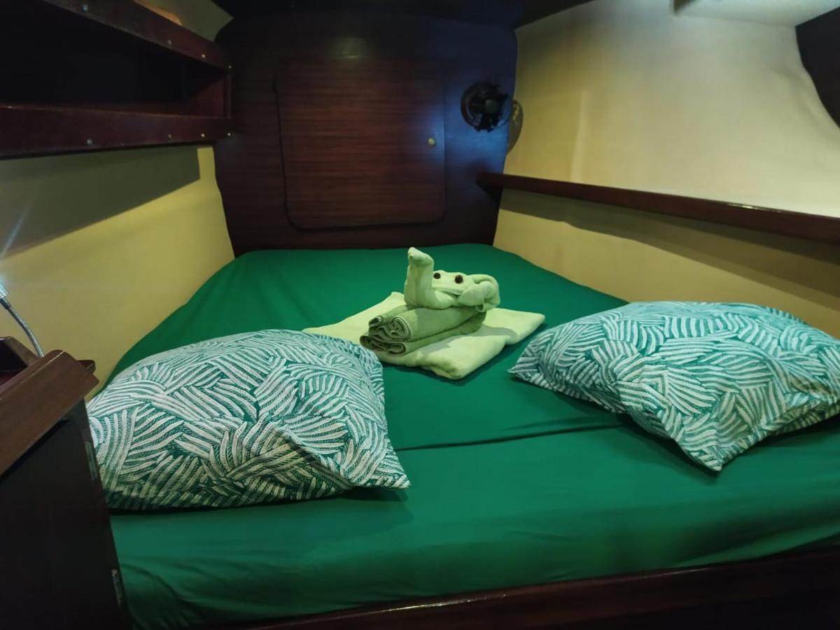 Imagine972 Martinique Bateau Hotel A Quai Le Marin 3 Cabines 3 Salles De Bains 6 Pers Maxi Eksteriør billede